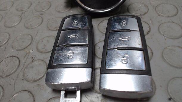 Foto: ZÜNDANLASSSCHALTER eines VW Passat Variant 2.0 TDI DPF