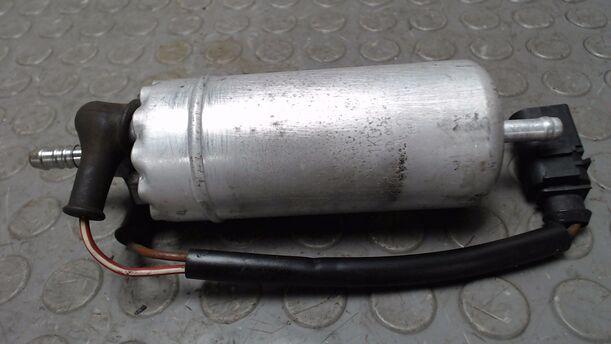 Foto: KRAFTSTOFFPUMPE / DIESEL PUMPE eines VW Passat Variant 2.0 TDI DPF