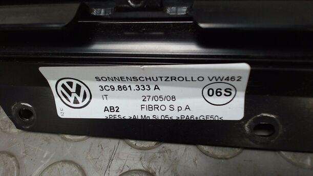 Foto: SONNENSCHUTZROLLO HINTEN LINKS eines VW Passat Variant 2.0 TDI DPF