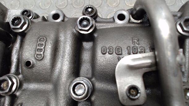 Foto: ÖLPUMPE / AUSGLEICHSWELLE eines VW Passat Variant 2.0 TDI DPF