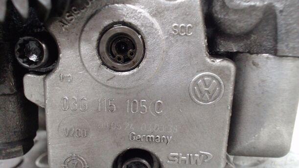 Foto: ÖLPUMPE / AUSGLEICHSWELLE eines VW Passat Variant 2.0 TDI DPF