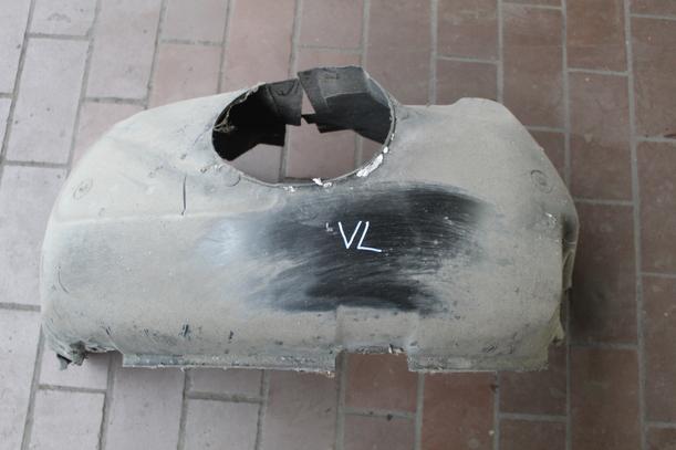 Foto: RADHAUSSCHALE / INNENKOTFLÜGEL LINKS eines Ford Sierra