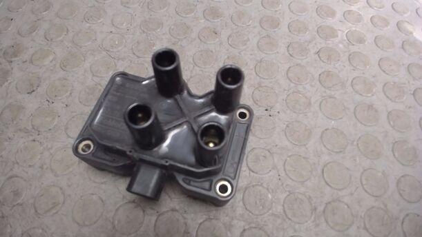 Foto: ZÜNDSPULE eines Ford Fusion 1.25