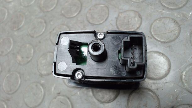 Foto: FENSTERHEBERSCHALTER eines Mercedes-Benz A 150