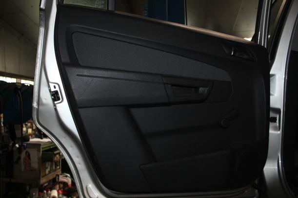 Foto: TÜR HINTEN LINKS eines Opel Zafira 1.9 CDTI Automatik