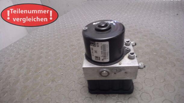 Foto: HAUPTBREMSAGGREGAT ABS /ESP eines Opel Zafira 1.9 CDTI Automatik