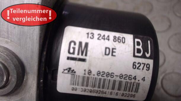 Foto: HAUPTBREMSAGGREGAT ABS /ESP eines Opel Zafira 1.9 CDTI Automatik