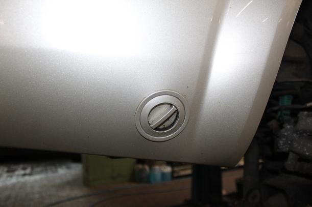 Foto: STOSSFÄNGER / STOßSTANGE HINTEN eines Renault Megane 2.0 Coupe-Cabriolet Aut.