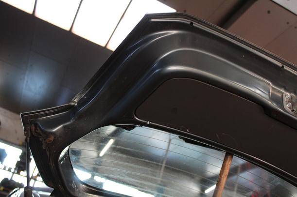 Foto: HECKKLAPPE/ HECKDECKEL eines Suzuki Alto 1.0
