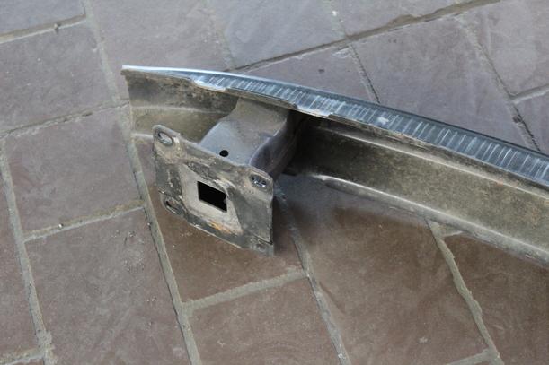 Foto: VERSTÄRKUNG / TRAGER HINTEN (KOMBI) eines Skoda Fabia 1.4 Combi