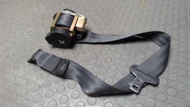 Foto: SICHERHEITSGURT HINTEN LINKS eines Renault Megane 2.0 Coupe-Cabriolet Aut.