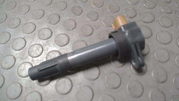 Foto: ZÜNDSPULE eines Suzuki Alto 1.0