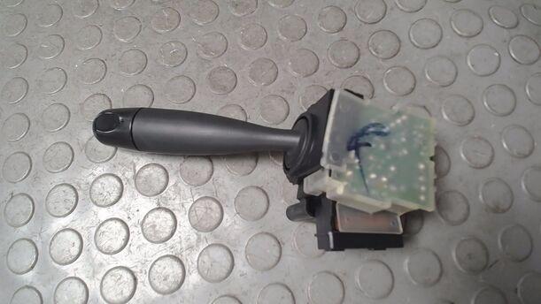 Foto: SCHEIBENWISCHERSCHALTER eines Suzuki Alto 1.0