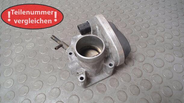 Foto: DROSSELKLAPPENSTUTZEN/ DROSSELKLAPPE ( SKODA MOTOR ) eines Skoda Fabia 1.4 Combi CLX