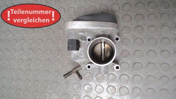 Foto: DROSSELKLAPPENSTUTZEN/ DROSSELKLAPPE ( SKODA MOTOR ) eines Skoda Fabia 1.4 Combi CLX