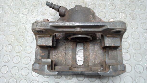 Foto: BREMSSATTEL VORN LINKS eines Renault Megane 2.0 Coupe-Cabriolet Aut. CLX