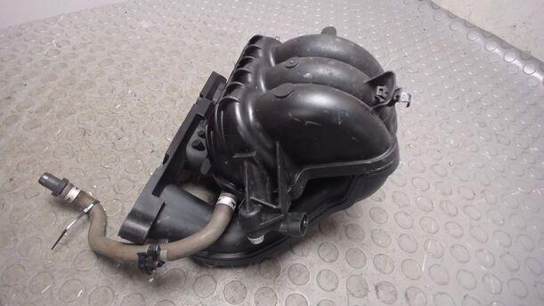 Foto: ANSAUGBRÜCKE / ANSAUGKRÜMMER eines Suzuki Alto 1.0 CLX