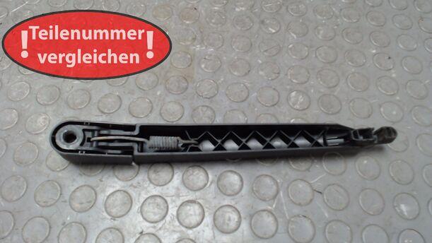 Foto: SCHEIBENWISCHERARM HINTEN eines Opel Astra 1.8 CLX