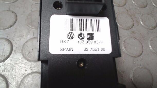 Foto: FENSTERHEBERSCHALTER eines Skoda Fabia 1.4 TDI Combi CLX