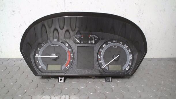 Foto: TACHOEINHEIT eines Skoda Fabia 1.4 TDI Combi CLX
