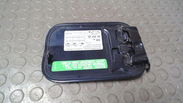 Foto: TANKKLAPPE/ TANKDECKEL ( MOD 94 ) eines VW Passat Variant 1.8 LS