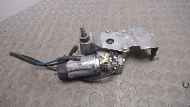 Foto: HECKSCHEIBENWISCHERMOTOR eines Opel KADETT D 12S
