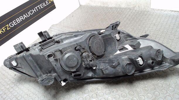 Foto: SCHEINWERFER LINKS eines Renault Grand Scenic dCi 130 FAP