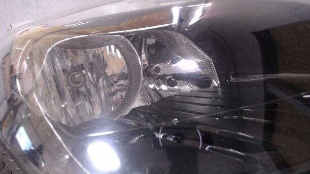 Foto: SCHEINWERFER RECHTS (VALEO) eines Renault Grand Scenic dCi 130 FAP