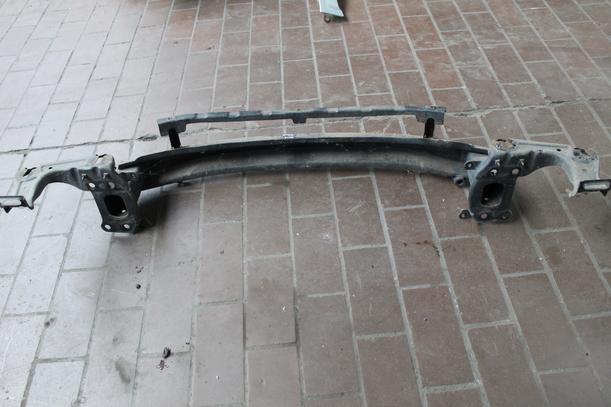 Foto: VERSTÄRKUNG VORN eines Skoda Octavia Combi 1.9 TDI Viva X