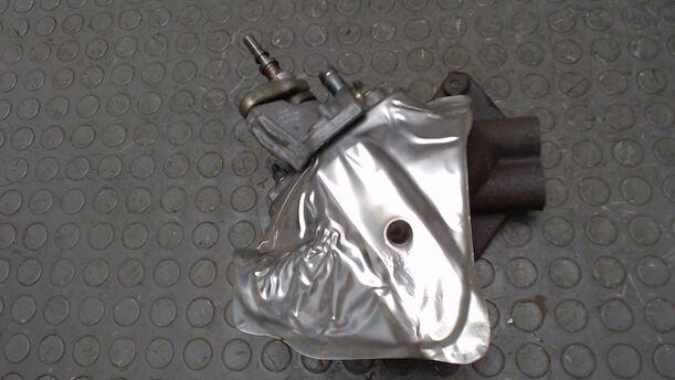 Foto: AUSPUFFROHR TURBOLADER eines Renault Grand Scenic dCi 130 FAP Viva X