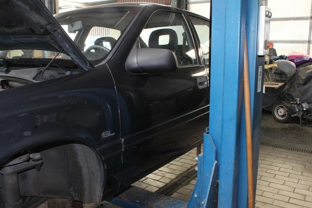 Foto: TÜR VORN LINKS eines Opel Vectra GL