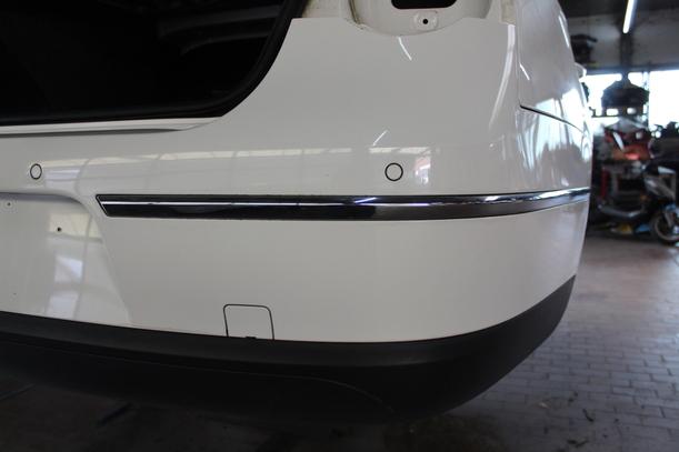 Foto: STOSSFÄNGER/ STOßSTANGE HINTEN ( LIMOUSINE ) eines VW Passat 1.9 TDI DPF GL