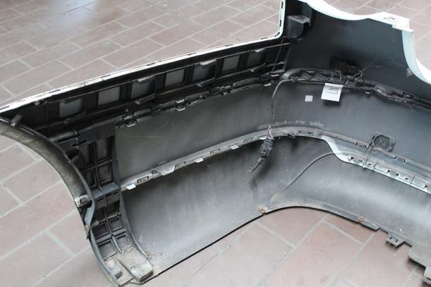Foto: STOSSFÄNGER/ STOßSTANGE HINTEN ( LIMOUSINE ) eines VW Passat 1.9 TDI DPF GL