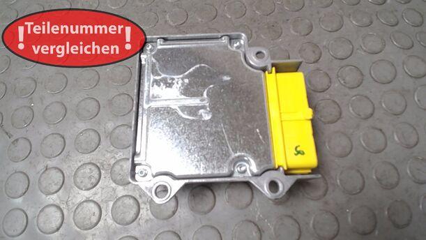 Foto: STEUERGERÄT AIRBAG/ AIRBAGSTEUERGERÄT eines VW Passat 1.9 TDI DPF acenta