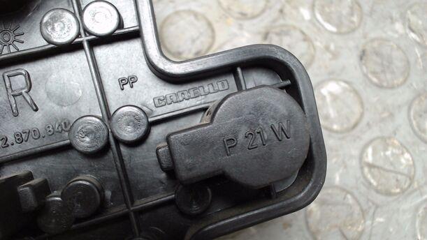 Foto: LAMPENTRÄGER HINTEN RECHTS eines Opel Vectra acenta