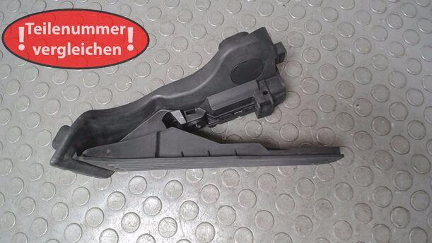 Foto: GASPEDAL eines VW Passat 1.9 TDI DPF acenta