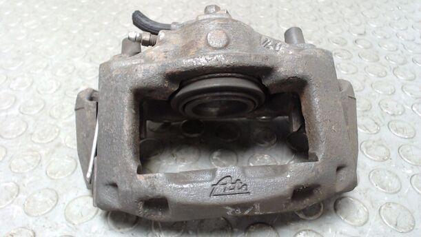 Foto: BREMSSATTEL VORN RECHTS eines Opel Vectra acenta
