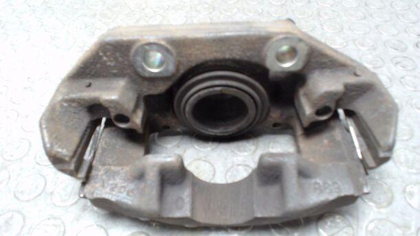 Foto: BREMSSATTEL VORN RECHTS eines Opel Vectra acenta