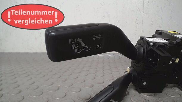 Foto: BLINKSCHALTER/ KOMBISCHALTER/ LENKSTOCKSCHALTER eines VW Passat 1.9 TDI DPF acenta