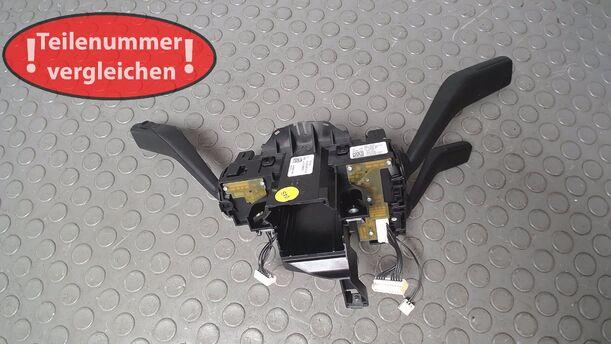 Foto: BLINKSCHALTER/ KOMBISCHALTER/ LENKSTOCKSCHALTER eines VW Passat 1.9 TDI DPF acenta
