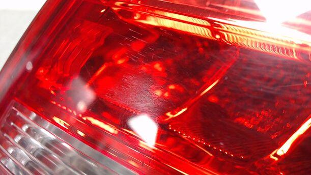 Foto: HECKLEUCHTE / RÜCKLEUCHTE RECHTS LED ( FACELIFT ) eines Audi A4 Avant 2.0 TDI DPF acenta