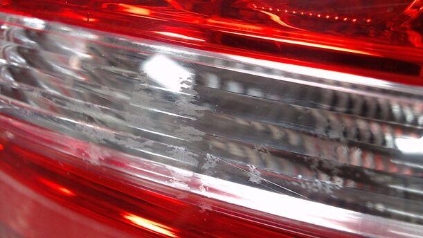 Foto: HECKLEUCHTE / RÜCKLEUCHTE RECHTS LED ( FACELIFT ) eines Audi A4 Avant 2.0 TDI DPF acenta