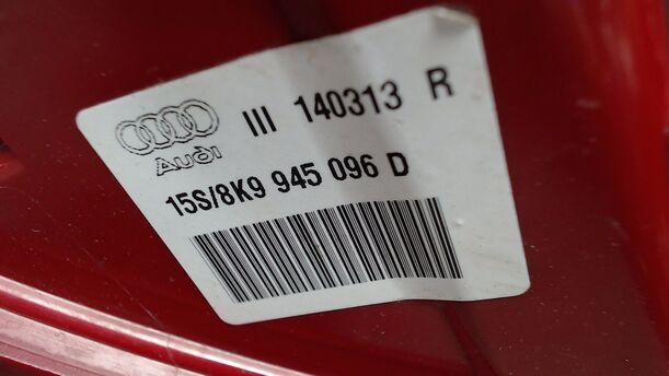 Foto: HECKLEUCHTE / RÜCKLEUCHTE RECHTS LED ( FACELIFT ) eines Audi A4 Avant 2.0 TDI DPF acenta