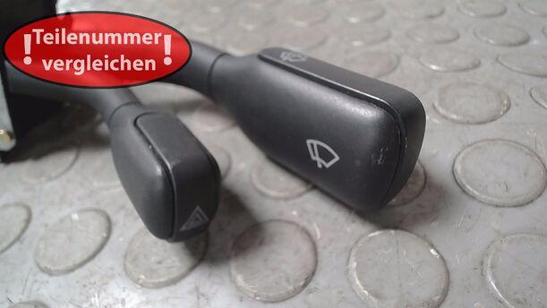 Foto: SCHEIBENWISCHERSCHALTER eines Audi 100 acenta