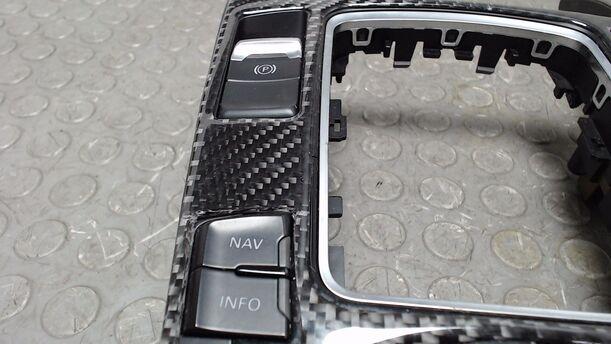 Foto: MULTIFUNKTIONSSCHALTER eines Audi A4 Avant 2.0 TDI DPF acenta