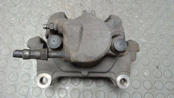 Foto: BREMSSATTEL VORN RECHTS ( BELÜFTET / 314MM ) eines Audi A4 Avant 2.0 TDI DPF acenta