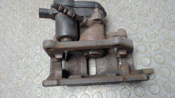 Foto: BREMSSATTEL HINTEN LINKS ( ELEKTRISCH / 300MM ) eines Audi A4 Avant 2.0 TDI DPF acenta
