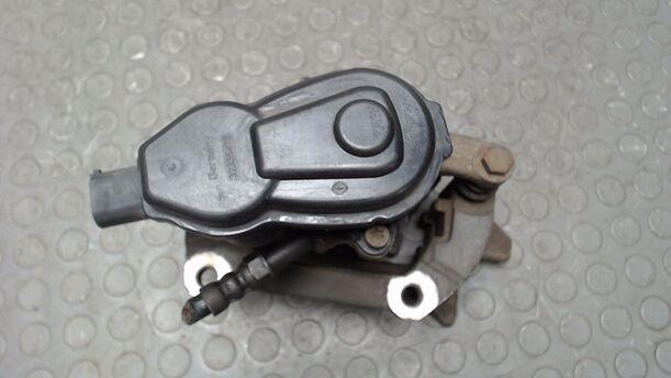 Foto: BREMSSATTEL HINTEN LINKS ( ELEKTRISCH / 300MM ) eines Audi A4 Avant 2.0 TDI DPF acenta
