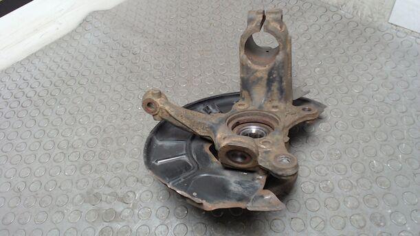 Foto: ACHSSCHENKEL VORN LINKS eines VW Touran 1.6 TDI DPF acenta