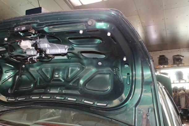 Foto: HECKKLAPPE / HECKDECKEL eines VW Bora 1.9 TDI acenta